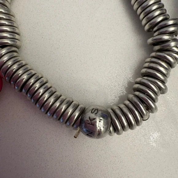 LINKS OF LONDON sweetie bracelet sz small w/ 4 charms - Picture 3 of 4